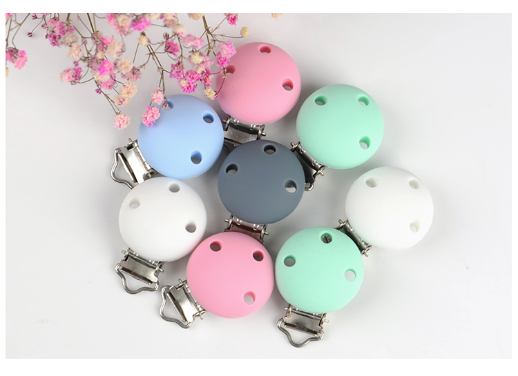 2018 Cute Bpa Free Silicone Baby Pacifier Clip 19
