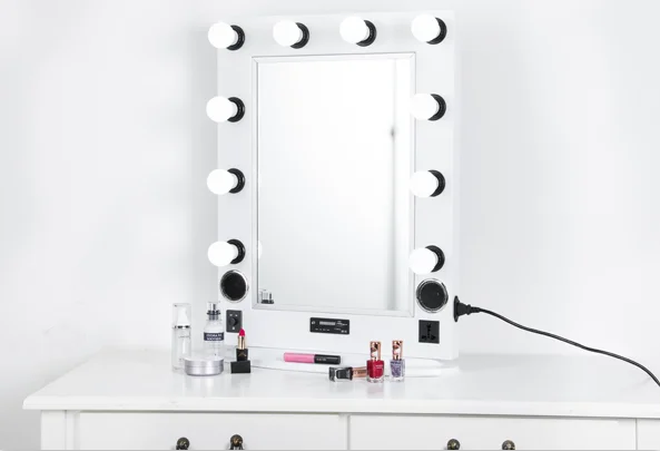 Hollywood Makeup Mirror