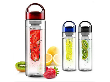 China-supplier-plastic-tritan-fruit-infuser-water
