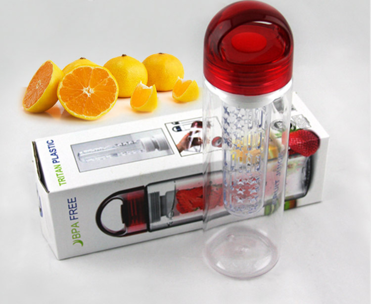 Spout design soccer water tumbler bpa free Tritan fruit infused water bottle portable 17