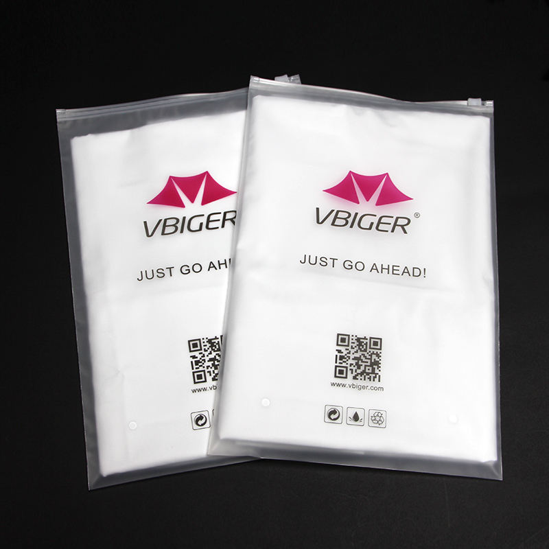 Xfy-packaging bags- Clothing plastic bags 4.jpg