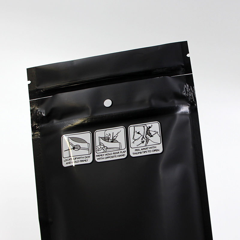 xfy-packaging-bags-Child-lock-zipper-mylar-bags-4