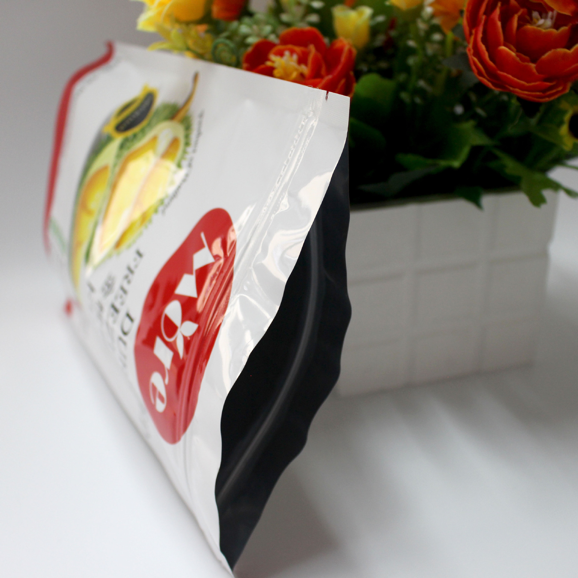 Standing Sealed Food Composite Bag Multi-color Printed Aluminized Bag ...