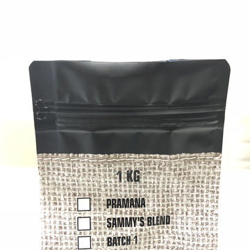 Matt black quad seal coffee pouches with E-zip and degassing valve plastic bag for coffee bags