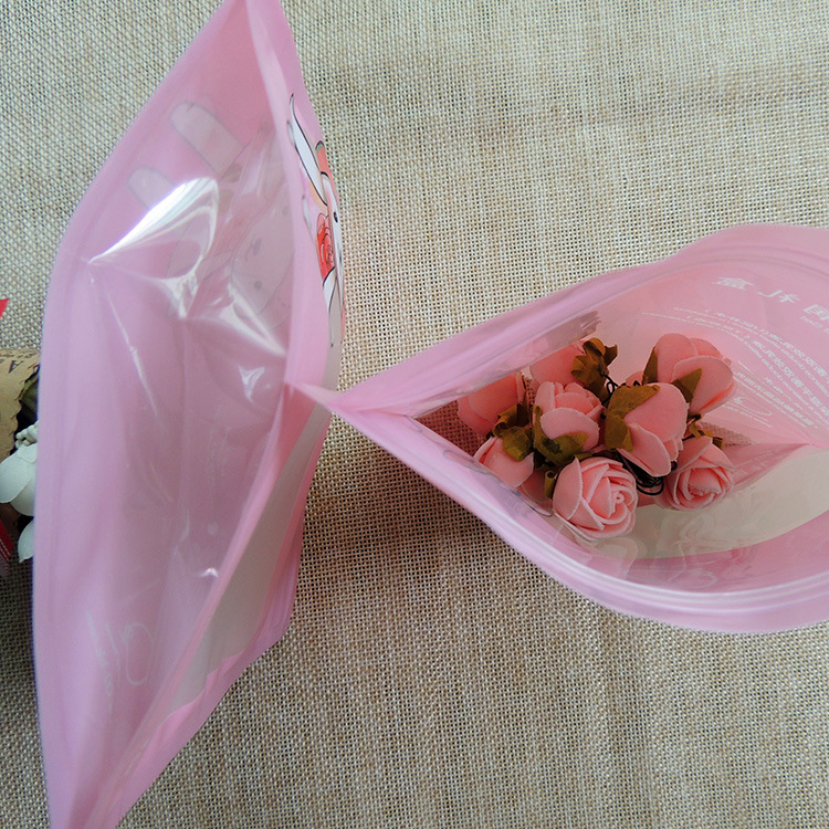 Bottom Is Clear Plastic Bag 3