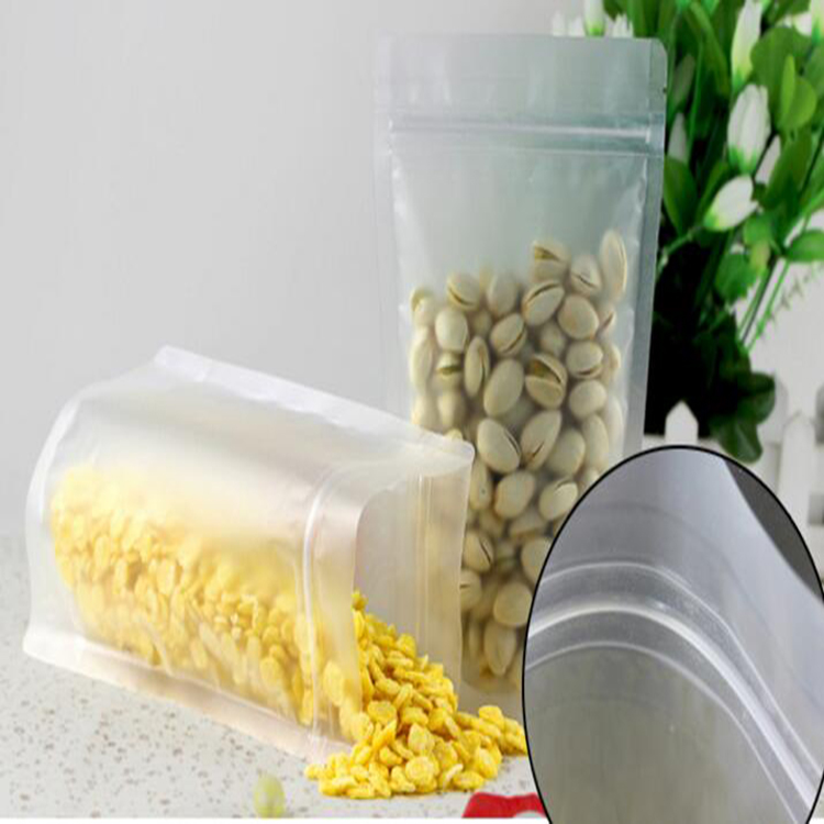 Clear Bag with Stand Up Pouch & Zipper Top for Food Packaging 3