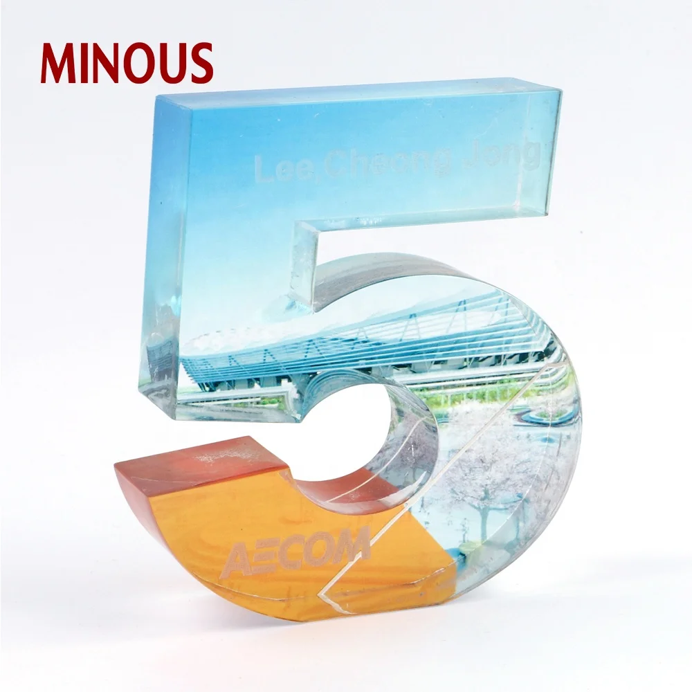 customized colorized acrylic souvenir sign for fifth anniversary 4