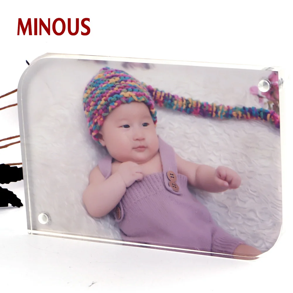 Wholesale Magnetic Acrylic Photo Frame for Decoration 4