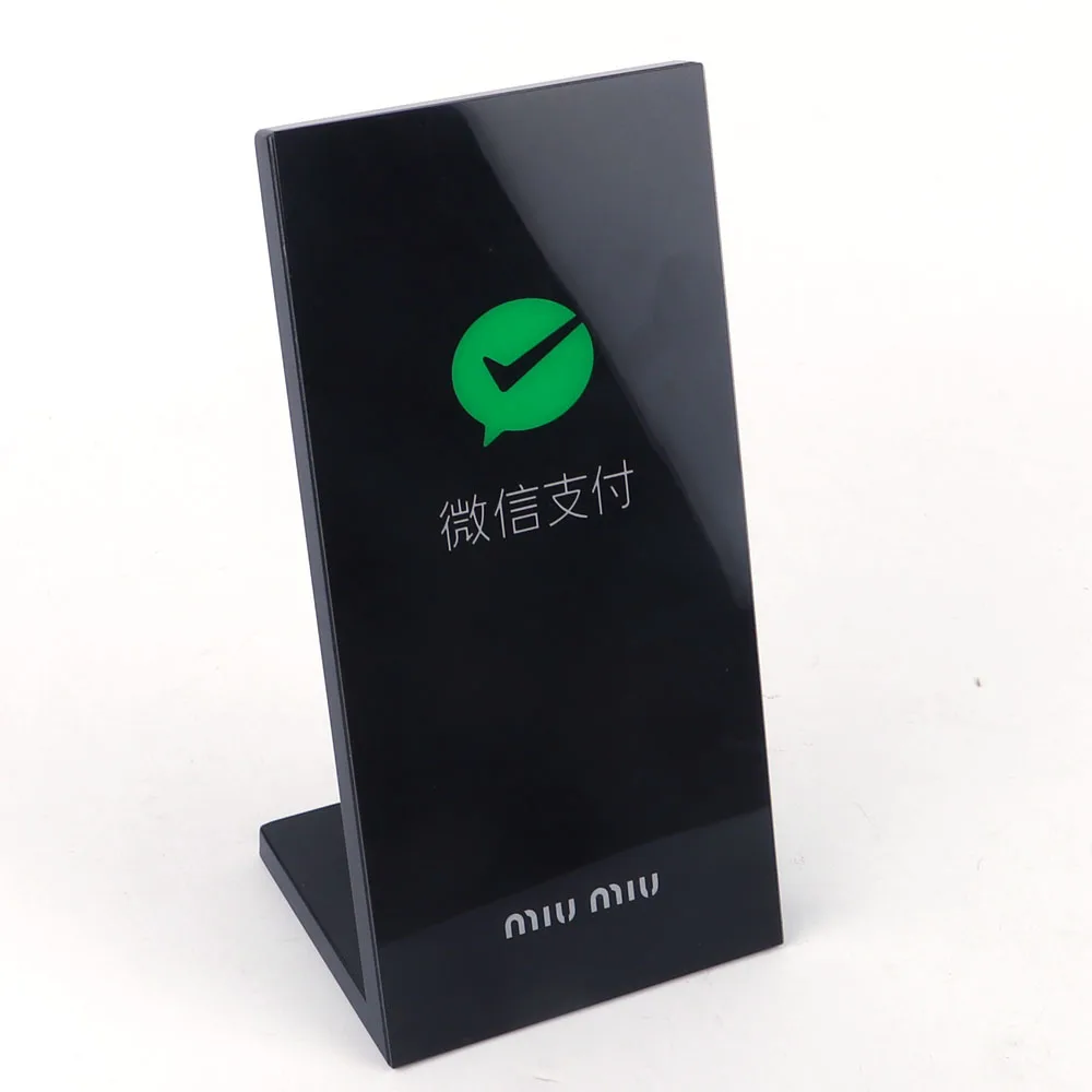 customized-L-shape-colorful-acrylic-nameplate-display