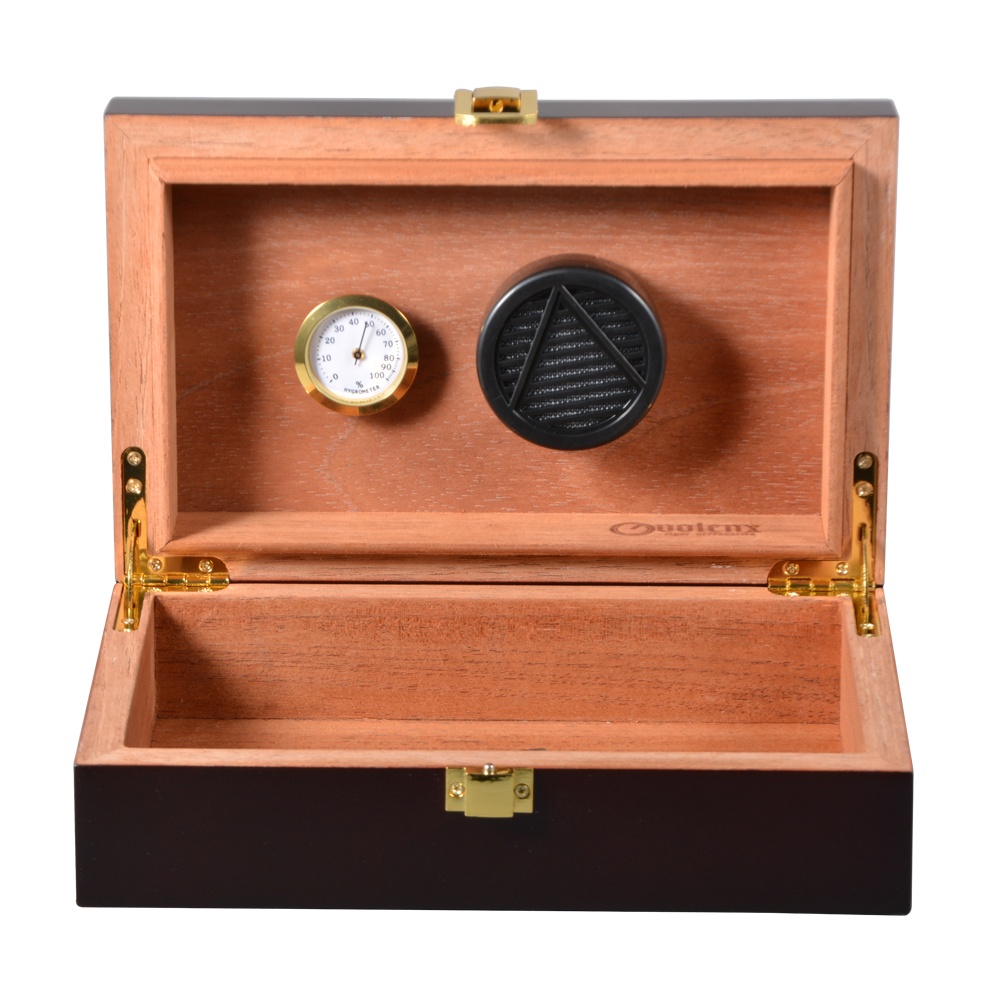 Wholesale Spain Cedar Wood Cigar Storage Box with Humidifier