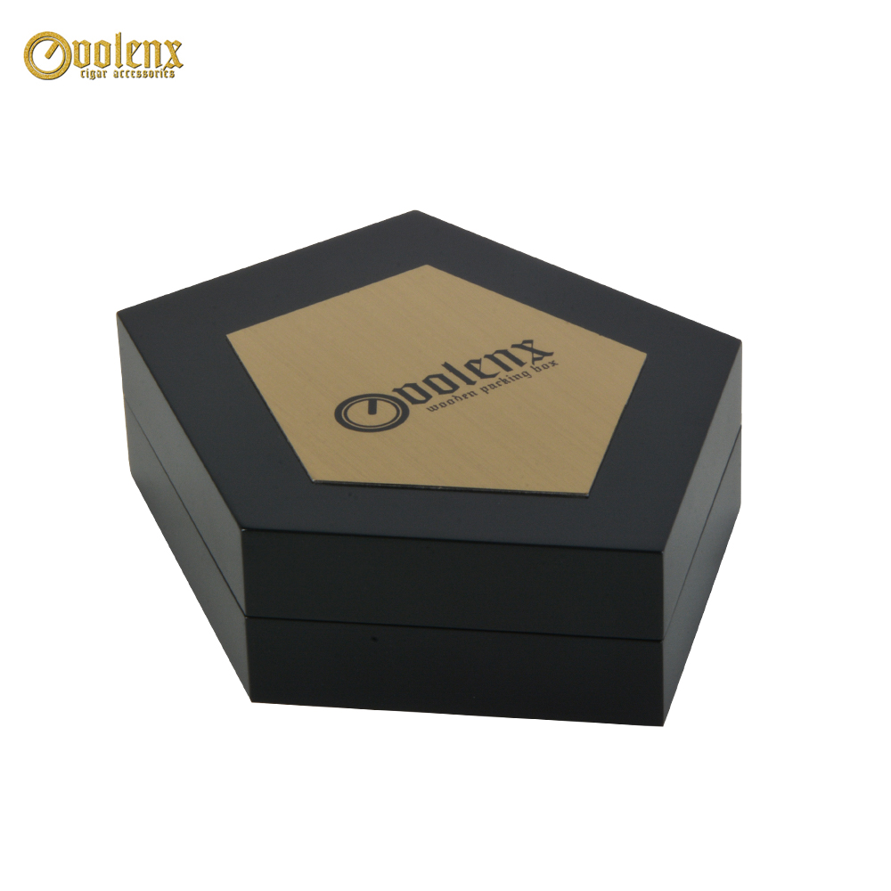 Custom Luxury Empty Black Wood Perfume Box 7