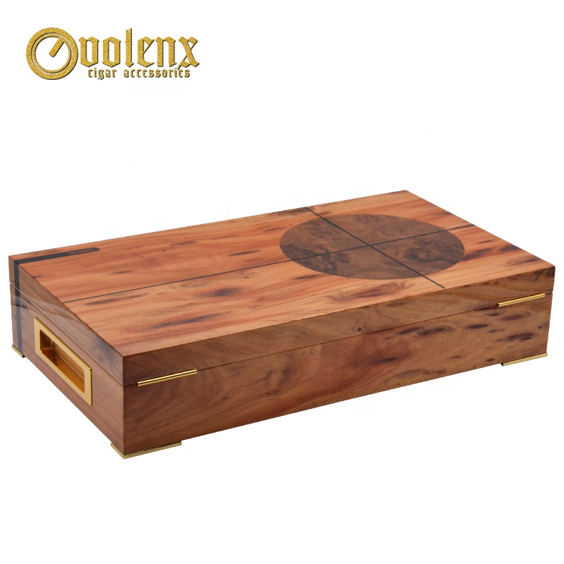 lacquer solid wooden cigar humidor 3