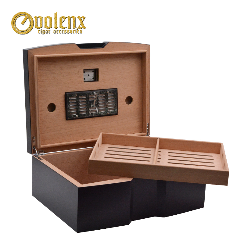 Custom logo wooden cigar box with dividers packaging cigar box humidifier