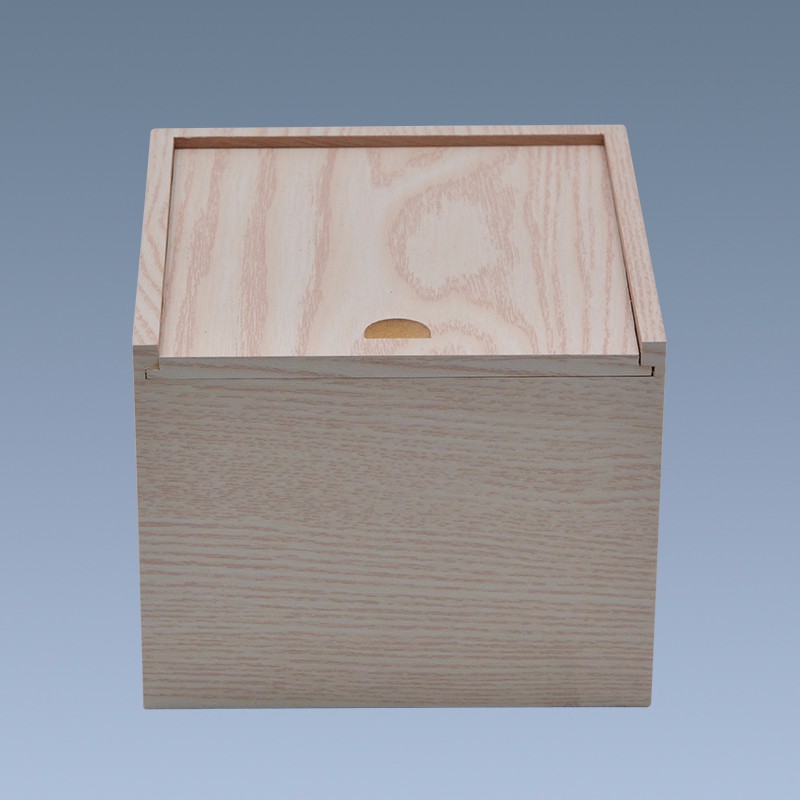 wooden cigar box WLH-0187 Details