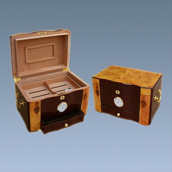 Wooden Pyramid Cigar Humidor Cabinet Shape Spanish Cedar Cigar Box 7