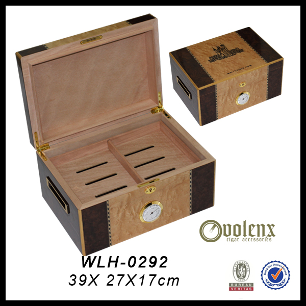 Personalized 50CT Cedar Wood Cigar Humidor with Hygrometer
