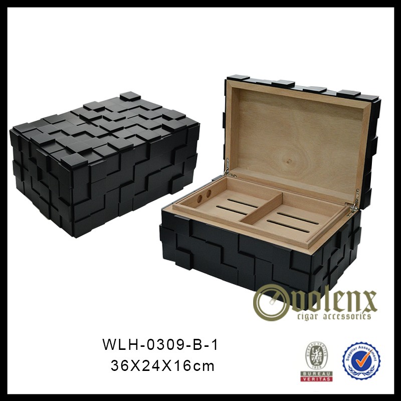 Handmade Custom Black Wooden Cigar Box For Sale