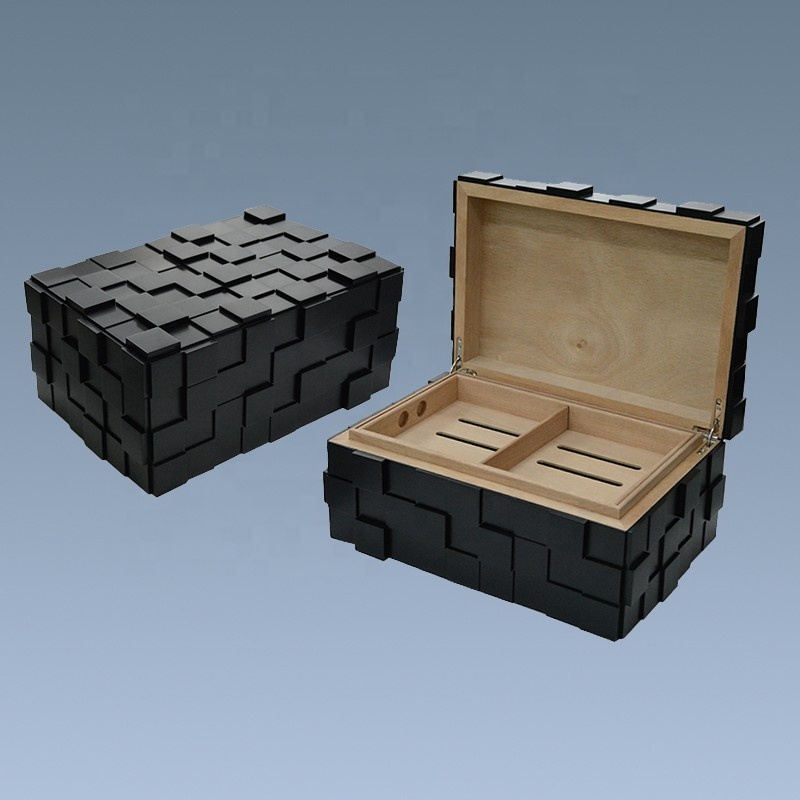 wooden cigar box WLH-0309 Details 7