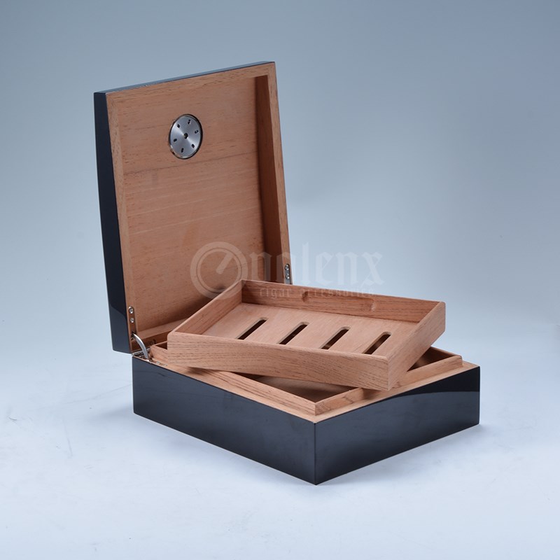 Weilongxin Hot Sale Wooden Boxes Black Cigar Humidor 7