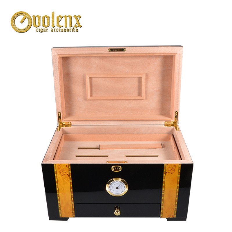 Portable Mahogany Veneer Wood Travel Cigar Humidor Set with Cigar Accessories Humidifier and Hygrometer Brown 9
