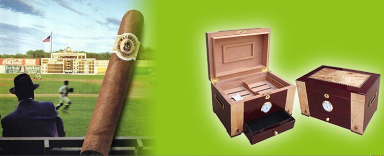 High quality customized glass top wooden cigar humidor