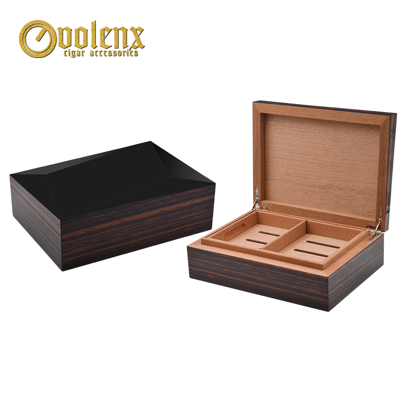 New design high crafts Black wooden cigar humidor box