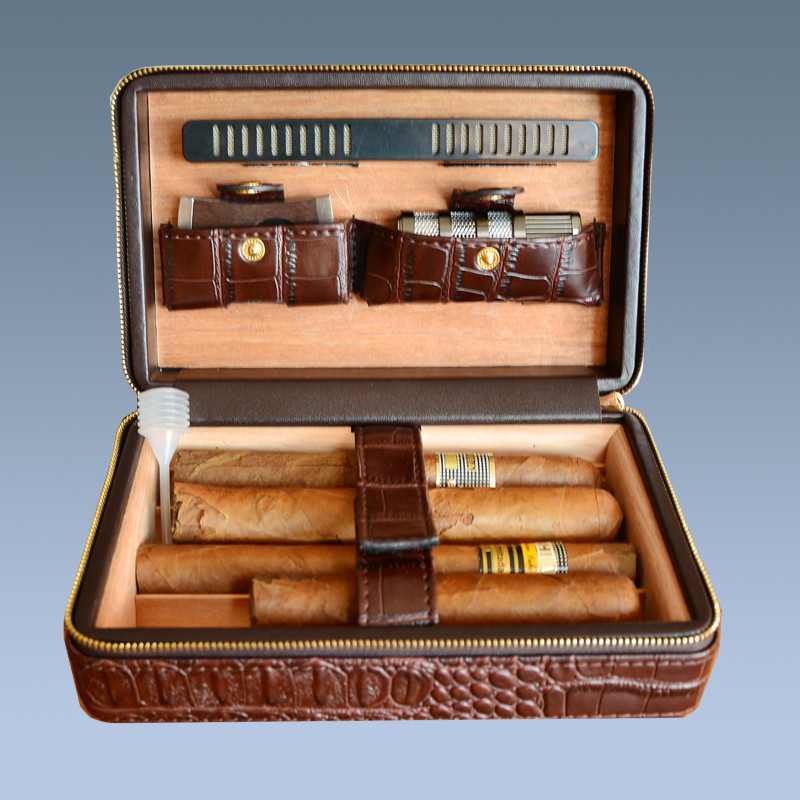 Factory Stock Burgundy Leather Custom Cedar Wood Travel Cigar Case 5