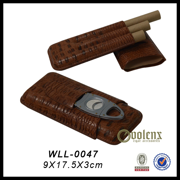 Leather Cigar Case With Cigar Cutter 12