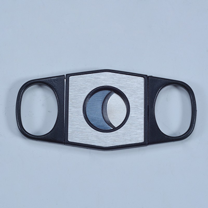 China Manufacturers Custom Sliver Cigar Cutter Stainless Steel
