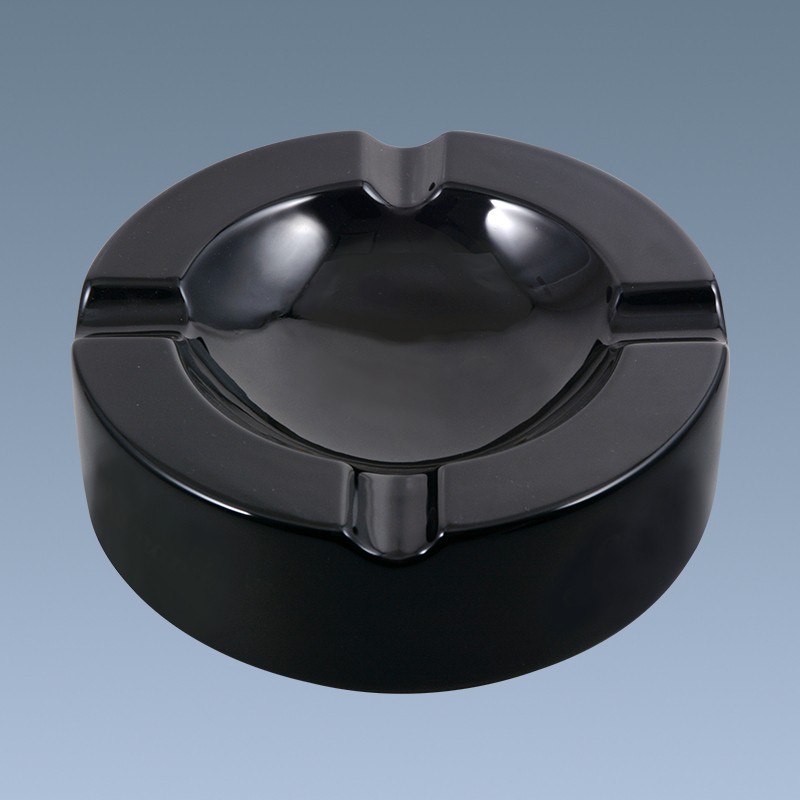 Wholesale black round ceramic cigar ashtray with customized logo