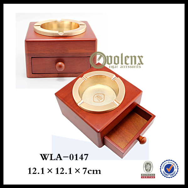 Wholesale Custom Logo Red Wooden Cigar Ashtray For Sale