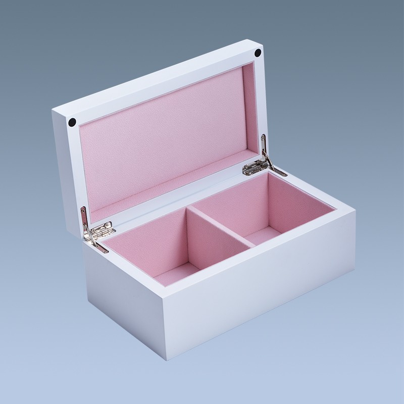 Glossy finish high quality wooden custom luxury velvet jewelry box 13