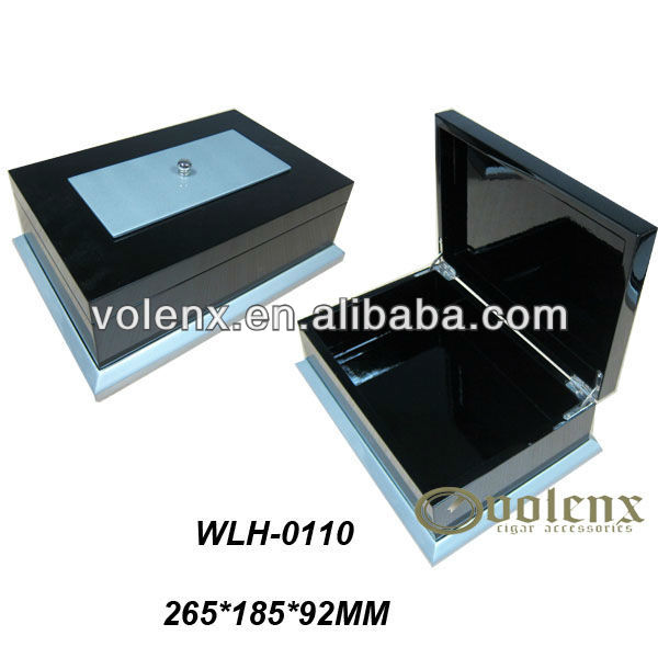 Shenzhen Luxury Painted Wooden Box for Towel Storage(SGS&BV)