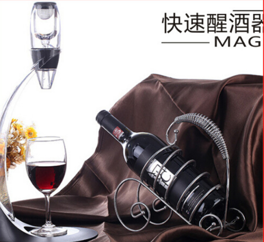 Amazon Hot Selling Magic Unique Decanter Wine Aerator With Bag Hopper and Filter Red Wine Aerating Glass Decanter 5