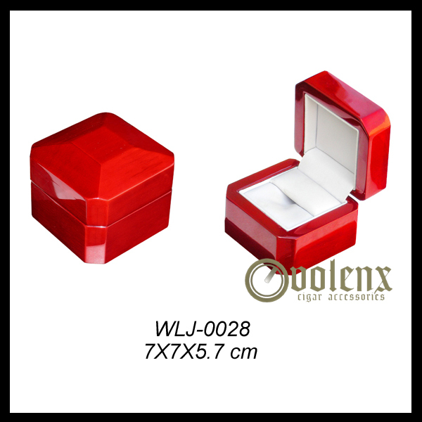  Weilongxin Crafts & Gifts Co. 2