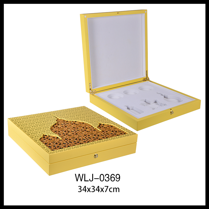 Velvet Perfume Box 15