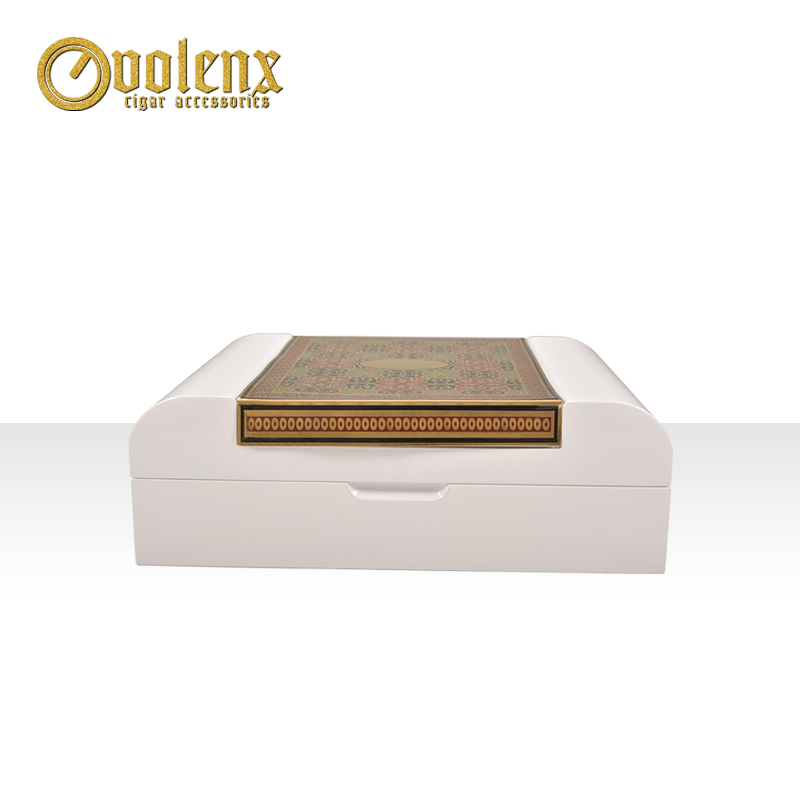 2018 New Design Custom Wooden Perfume Box Luxury Packaging for Dubai