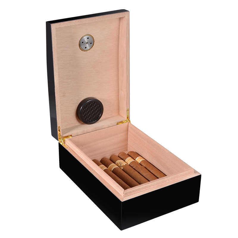 Custom Handmade Wooden Cigar Humidors  Spanish Cedar Wood Box 4