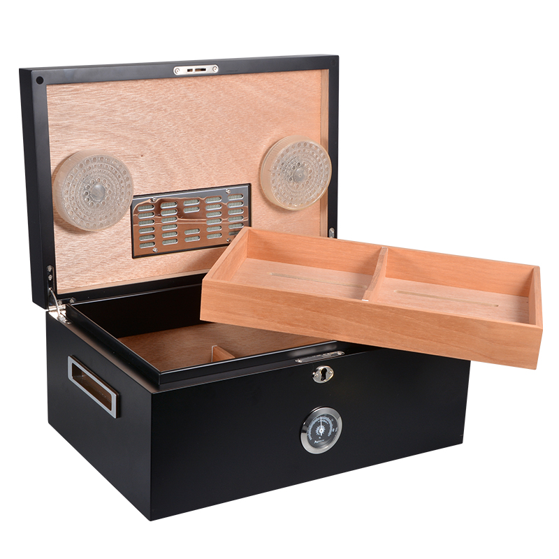 New Design Black Color Cigar Box Designs Wooden Cigar Humidor With Handle 5