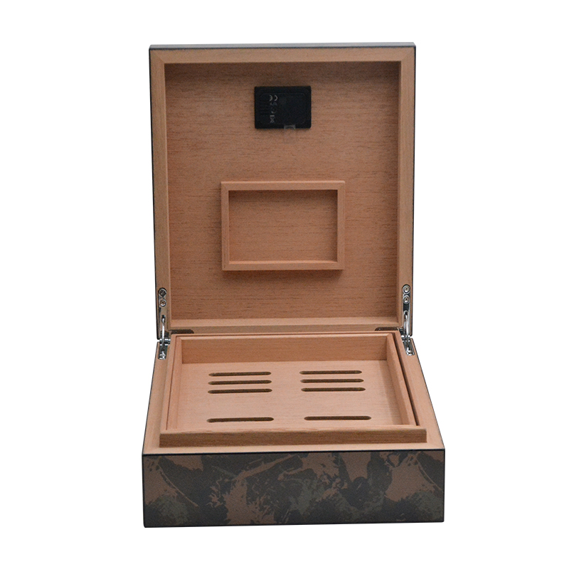 High Gloss Cigar Humidor for 10-20 Cigars, Handmade Cedar Wood Cigar Box, Solid cigar box with Hygrometer and Humidifier 7
