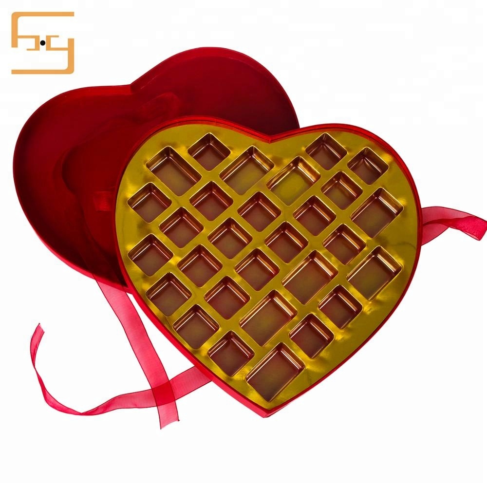 Wholesale-Heart-Shape-Plastic-Box-For-Chocolate