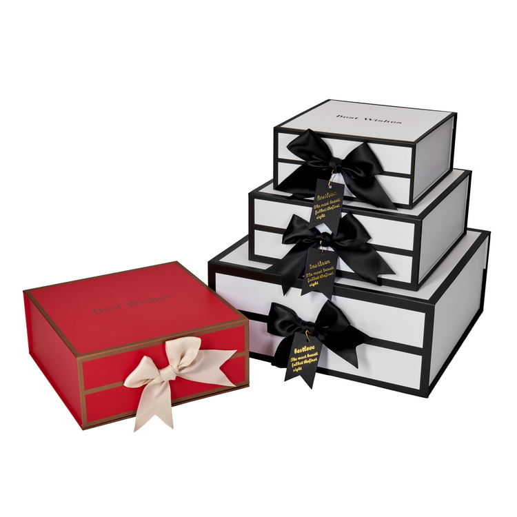 cardboard-paper-wedding-gift-box-packaging-with-ribbon