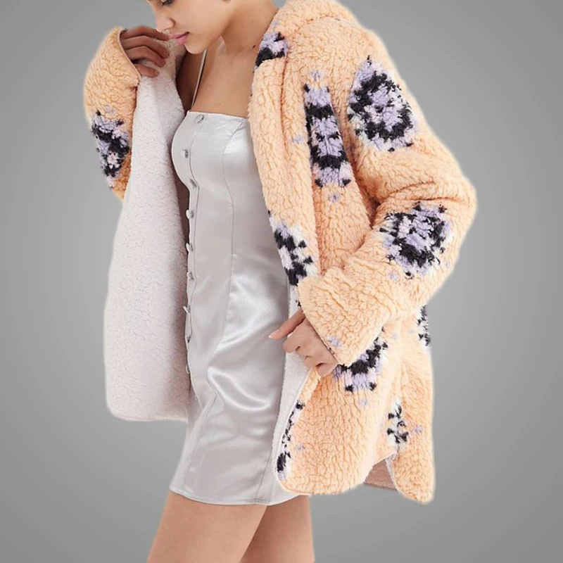 Hot Sale Ladies Winter Coats Cozy Reversible Teddy Coat Faux Fur Sherpa Jacketss for Women 3