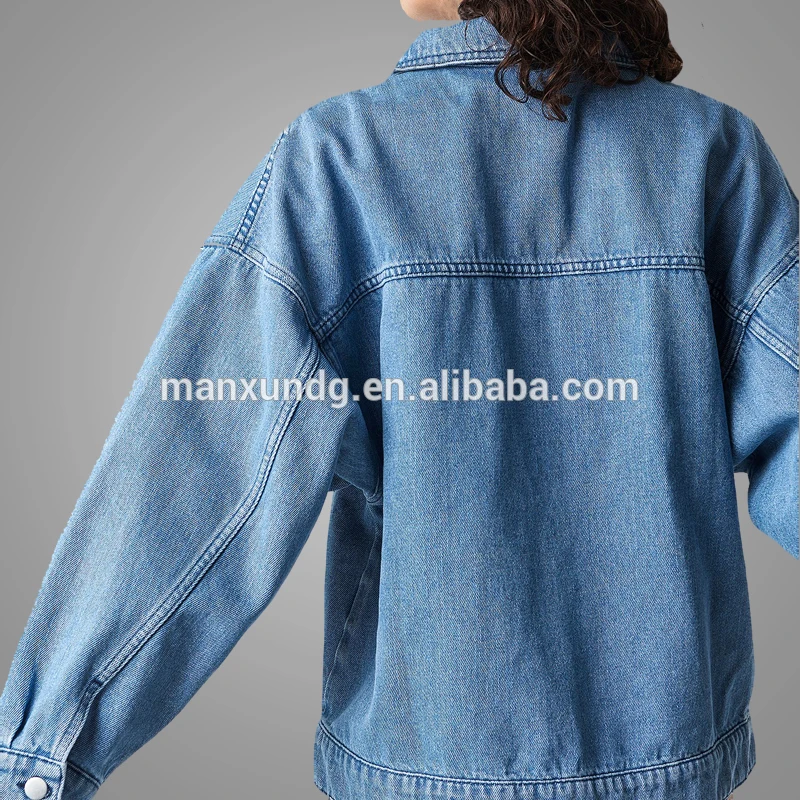 Wholesale Custom Light Blue Button Down Women Denim Jacket Autumn Fashion Slim Fit Button Up Jean Jacket 2019 5