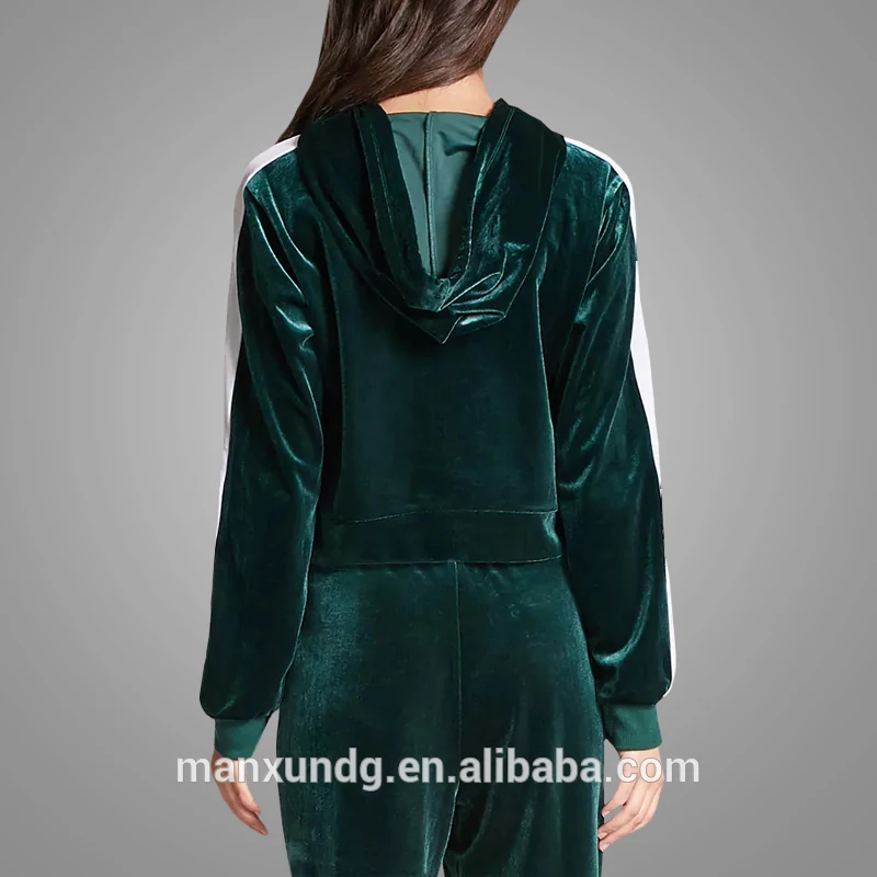  Dongguan Manxun Clothing Corporation Ltd. 5