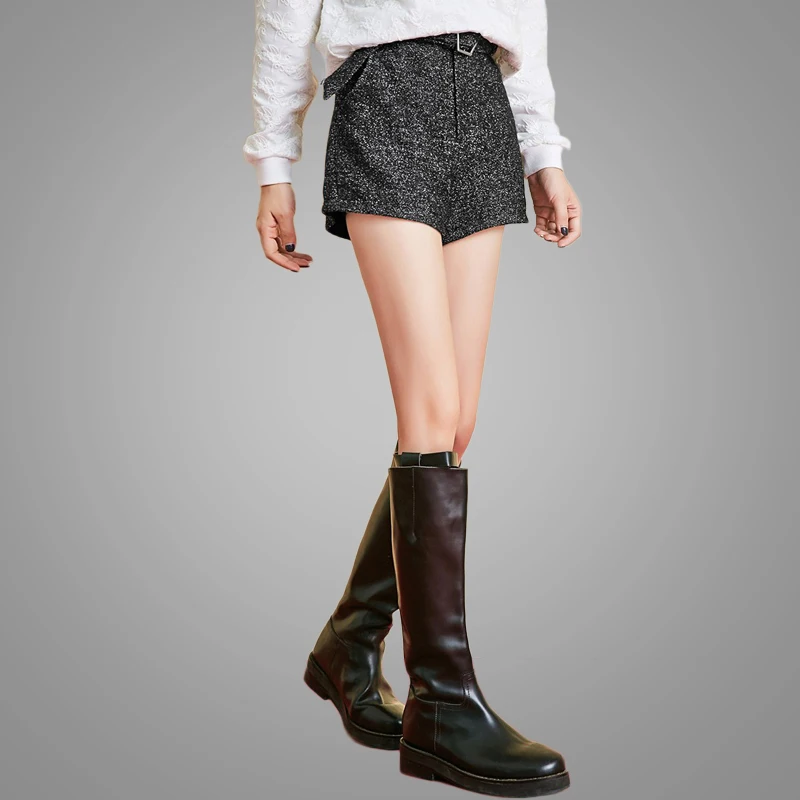 Hot Sale Korean Style Faux Woolen Women Casual Shorts Autumn and Winter Black Girls Short Pant with Belt 7