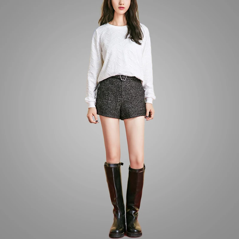 Hot Sale Korean Style Faux Woolen Women Casual Shorts Autumn and Winter Black Girls Short Pant with Belt 11