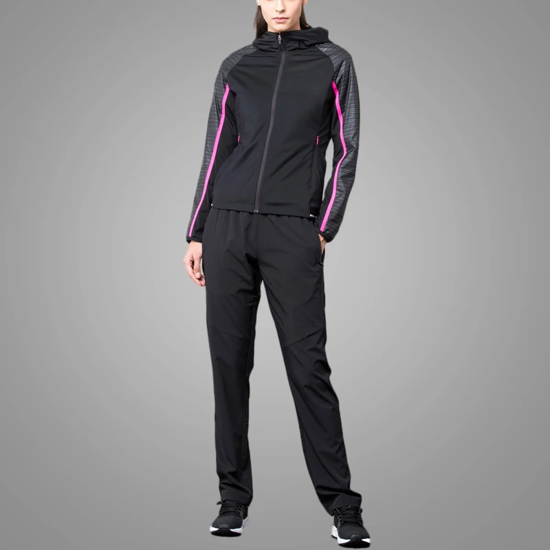  Dongguan Manxun Clothing Corporation Ltd. 3